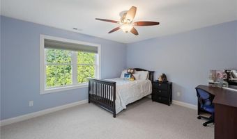 102 Fairhaven Rd, Cumberland, RI 02864