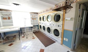 821 Houlton Rd, Baileyville, ME 04694