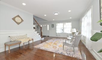 749 Steven Ct, Bellmore, NY 11710