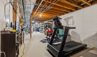 1026 NE Aspen Cir, Ankeny, IA 50021