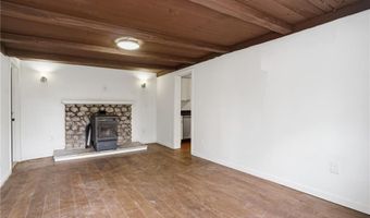 788 Phillips Hill Rd, Coventry, RI 02816