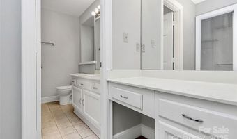 4210 Pepperidge Dr, Charlotte, NC 28226