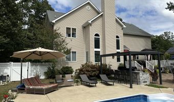 14 Ridge Rd, Barnegat, NJ 08005