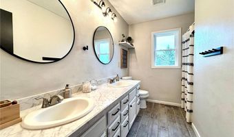 1921 Sherman Dr NW, Alexandria, MN 56308