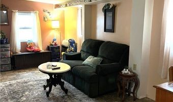 5123 4th Ave, Andover, OH 44003