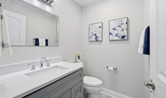 1132 S Fernandez Ave, Arlington Heights, IL 60005