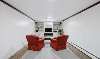17 Candlewood Dr, Amherst, NH 03031