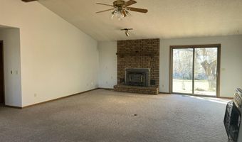 607 Kottmeier St, Ava, MO 65608
