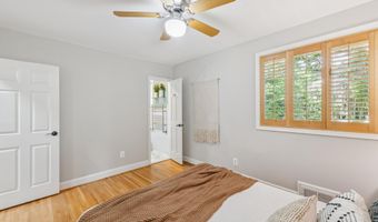 2431 N NOTTINGHAM St, Arlington, VA 22207