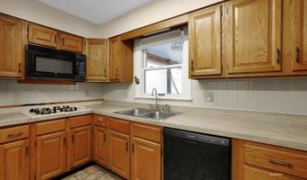 41 Briarwood Dr, Athens, OH 45701