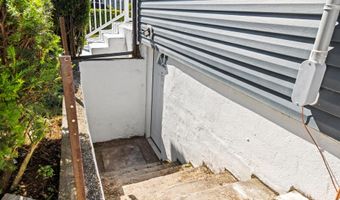 1 Atna Dr, Amityville, NY 11701