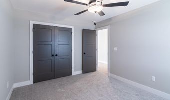 935 168th Ter, Basehor, KS 66007