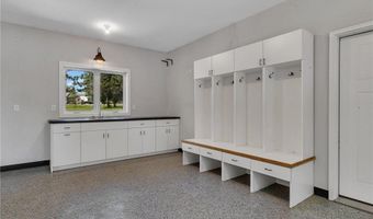 3007 W Lake Jessie Dr SE, Alexandria, MN 56308