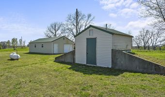 654 Highway T, Aldrich, MO 65601