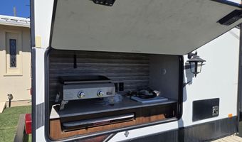 13 W Couchman Trl, Ash Fork, AZ 86320