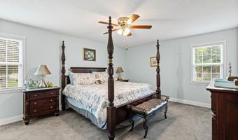 14230 S Wintzell Ave, Bayou La Batre, AL 36509