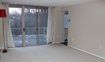 2500 N VAN DORN St 316, Alexandria, VA 22302