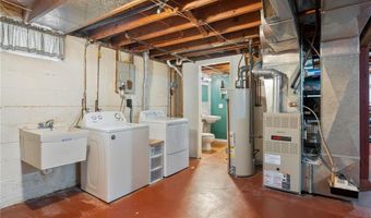 1607 7th St SE, Austin, MN 55912