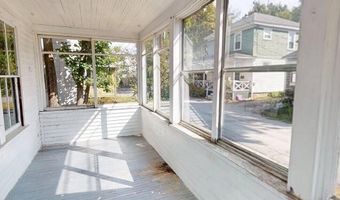 12 Bowles Ave, Bar Harbor, ME 04609