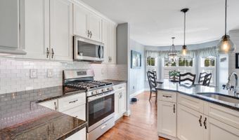 12 TRADEWINDS Ave, Barnegat, NJ 08005
