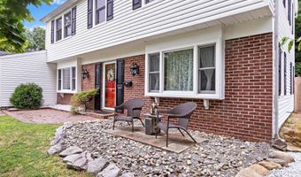 93 Idlebrook Ln, Aberdeen, NJ 07747