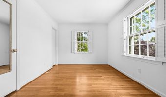 5605 ALTA VISTA Rd, Bethesda, MD 20817