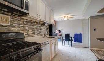 11202 CHERRY HILL Rd 74, Beltsville, MD 20705