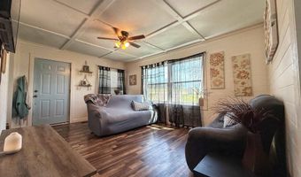 814 Heber Springs Rd, Batesville, AR 72501
