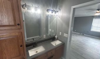 117 W Wapello St, Agency, IA 52530