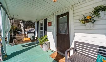 4788 Wood St, Acworth, GA 30101