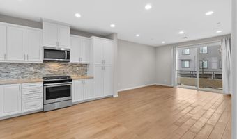 2532 S Escondido Blvd 212, Escondido, CA 92025