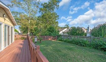 24 Woodland Rd, Bayville, NJ 08721