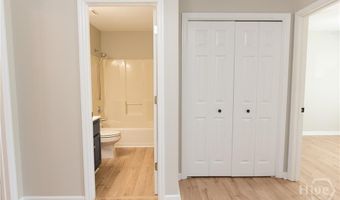 112 Meadow Creek Dr, Athens, GA 30605