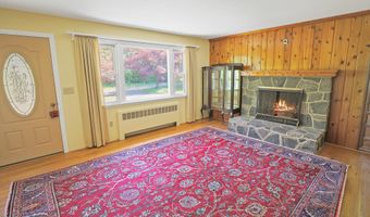 234 Airline Rd, Clinton, CT 06413