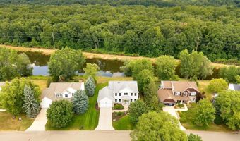 926 Dogwood Meadows Dr SE 45, Ada, MI 49301