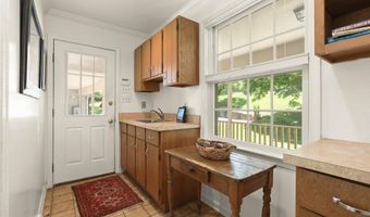 2712 CRYSTAL Ln, Baldwin, MD 21013