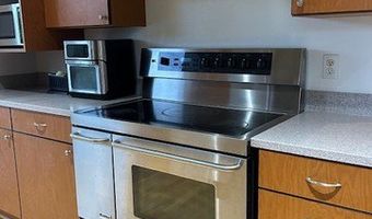 1055 KIKAU Pl, Hilo, HI 96720
