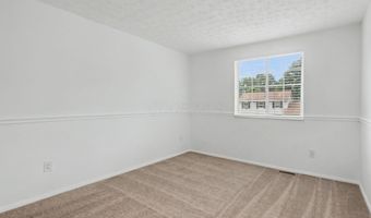 3861 Orange Blossom Ln, Columbus, OH 43230