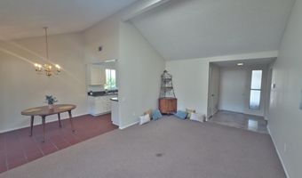 24121 Village 24, Camarillo, CA 93012