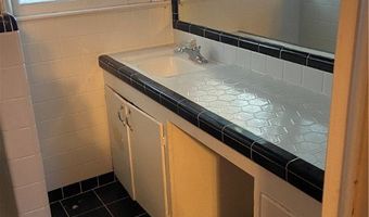 1807 Alta Vista St, Alice, TX 78332