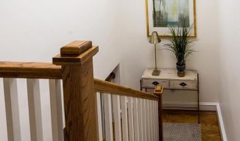 219 S ROYAL St, Alexandria, VA 22314