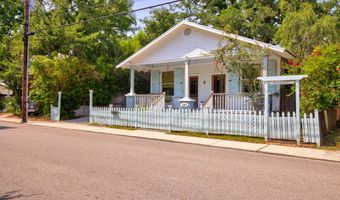 241 Washington St, Bay St. Louis, MS 39520