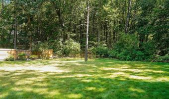 13 B Deerwood Dr 13B, Amherst, NH 03031