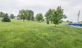 15143 Briarwood Dr, Basehor, KS 66007