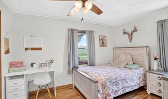 4848 S 50th Rd, Aldrich, MO 65601