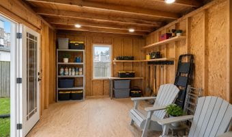 904 S MONROE St, Arlington, VA 22204