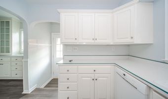 171 Nursery Rd, Anderson, IN 46012