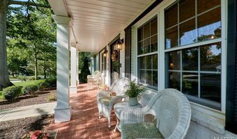309 PROVIDENCE Rd, Ballwin, MO 63011