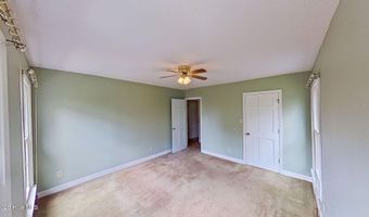 512 Raymond Dr, Arapahoe, NC 28510