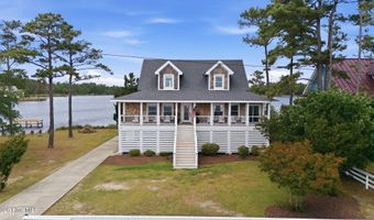 3736 Janiero Rd, Arapahoe, NC 28510